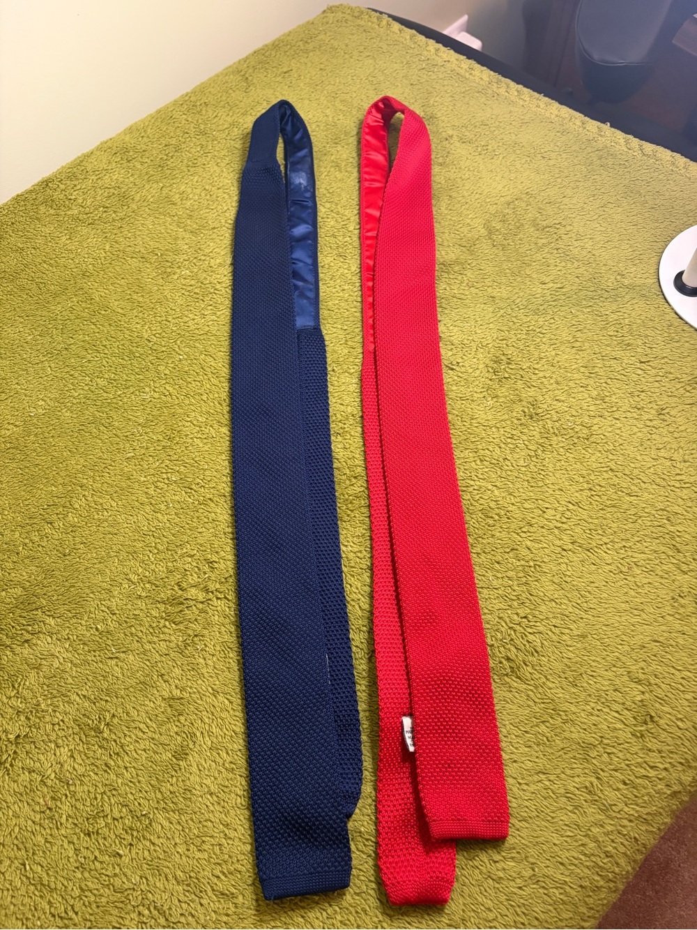 Club Room Navy Blue and Red Knit Skinny Ties